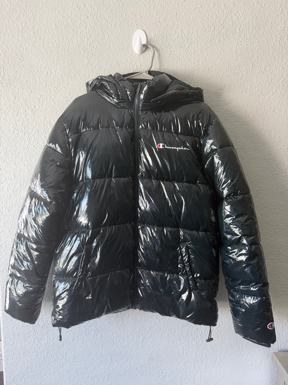Champion mens size M puffer coat. WORN ONCE!
